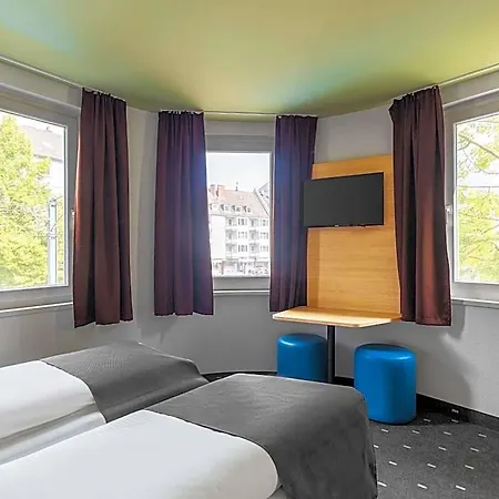 B&B Hotel Düsseldorf City-Süd-3